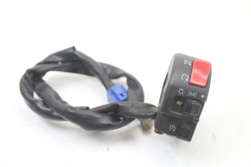 photo de INTERRUPTOR DERECHO YAMAHA FZS FAZER 600 (2001 - 2003) - Vista principal