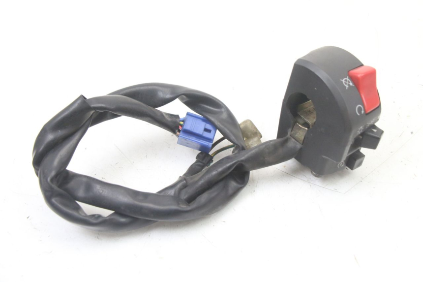 photo de INTERRUPTOR DERECHO YAMAHA FZS FAZER 600 (2001 - 2003) - Zoom estado de uso