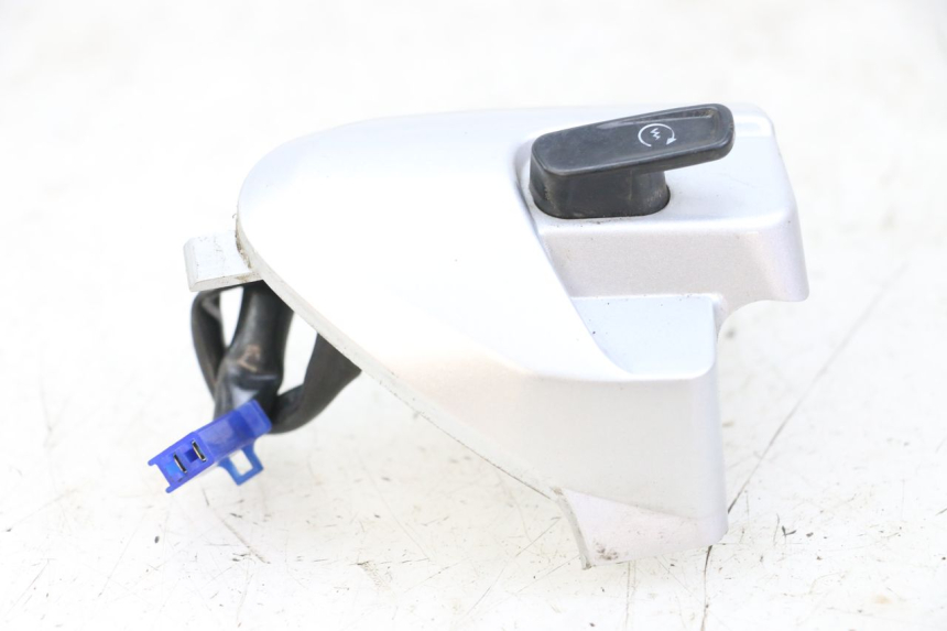 photo de INTERRUPTOR DERECHO YAMAHA NEOS NEO'S 4T 50 (2008 - 2016) - Vista general del producto