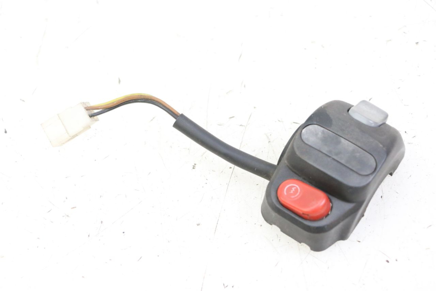 photo de INTERRUPTOR DERECHO YAMAHA YP MAJESTY 125 (2002 - 2006) - Vista principal