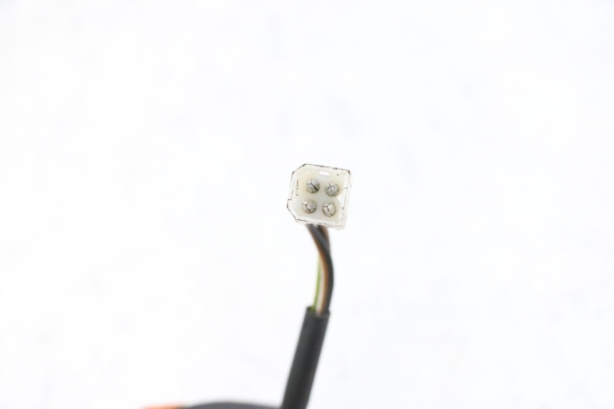 photo de INTERRUPTOR DERECHO YAMAHA YP MAJESTY 125 (2002 - 2006) - Detalle de la pieza