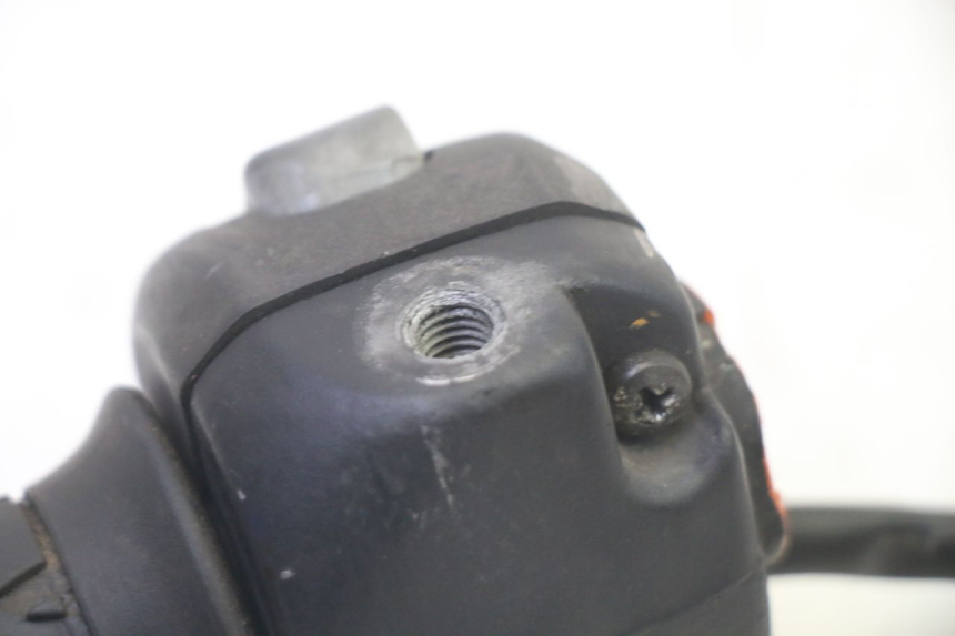 photo de INTERRUPTOR DERECHO YAMAHA YP MAJESTY 125 (2007 - 2010) - Vista general del producto