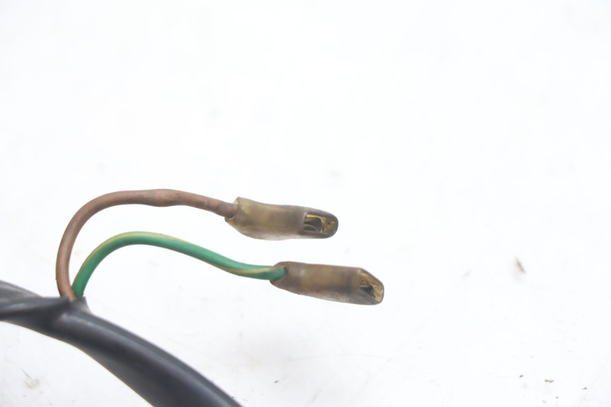 photo de CONMUTADOR DERECHA YAMAHA YZF R GENESIS 750 (1993 - 1998) - Detalles de los puntos de fijación