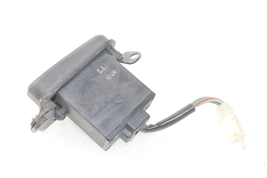 photo de CONMUTADOR LUCES EMERGENCIA SYM GTS EFI ABS 125 (2012 - 2016) - Otra perspectiva