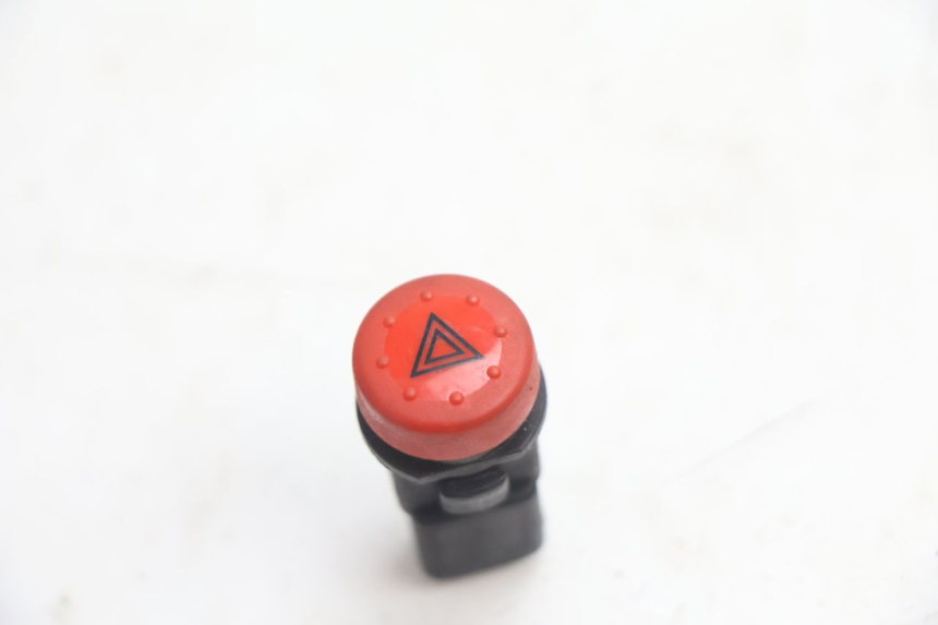 photo de CONMUTADOR DE LUCES DE EMERGENCIA PIAGGIO MP3 LT 400 (2007 - 2012) - Vista principal