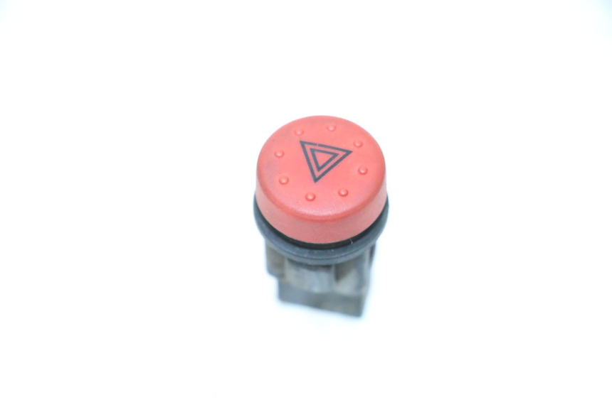 photo de CONMUTADOR DE LUCES DE EMERGENCIA PIAGGIO MP3 RL 250 (2006 - 2010) - Vista principal