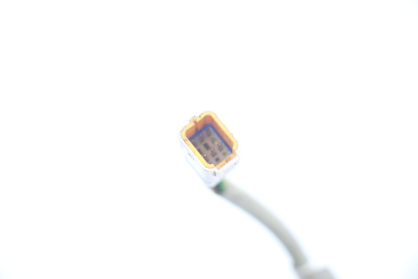 photo de CONMUTADOR LUCES EMERGENCIA LIGIER PULSE 3 1 (2014 - 2020) - Detalles de los puntos de fijación