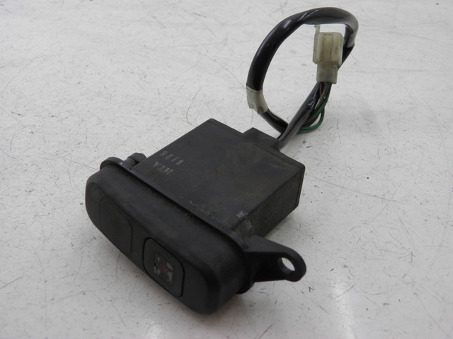 photo de CONMUTADOR LUCES EMERGENCIA SYM GTS 125 (2005 - 2008) - Vista principal