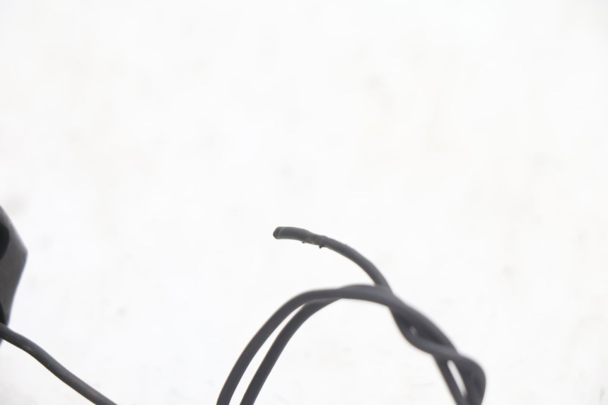 photo de CONMUTADOR IZQUIERDA PEUGEOT 103 SPX CLIP 50 (1989 - 1992) - Detalles de los puntos de fijación