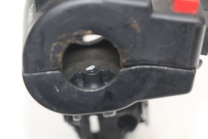 photo de CONMUTADOR IZQUIERDA DAELIM A-FOUR 2T 50 (2005 - 2012) - Estado de la superficie y material