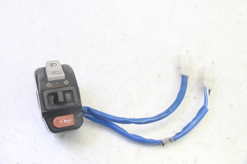 photo de INTERRUPTOR DE LUCES IZQUIERDO KYMCO AGILITY 16+ 4T 50 (2018 - 2023) - Vista principal