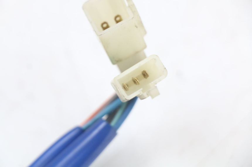 photo de INTERRUPTOR DE LUCES IZQUIERDO. KYMCO AGILITY 4T 50 (2018 - 2022) - Recambio usado revisado