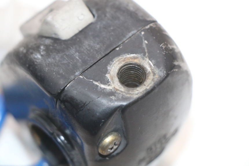 photo de INTERRUPTOR DE LUCES IZQUIERDO KYMCO AGILITY 4T 50 (2005 - 2018) - Primer plano técnico