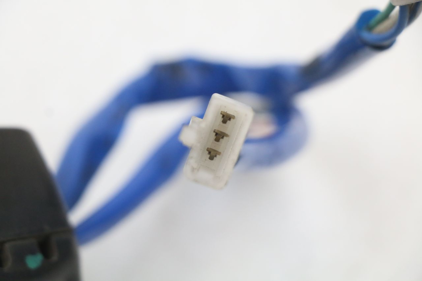 photo de INTERRUPTOR DE LUCES IZQUIERDO KYMCO AGILITY 4T 50 (2005 - 2018) - Recambio usado revisado