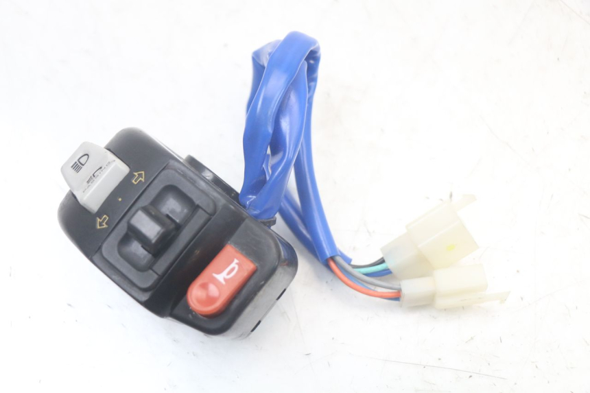 photo de INTERRUPTOR DE LUCES IZQUIERDO. KYMCO AGILITY 4T 50 (2018 - 2022) - Vista principal