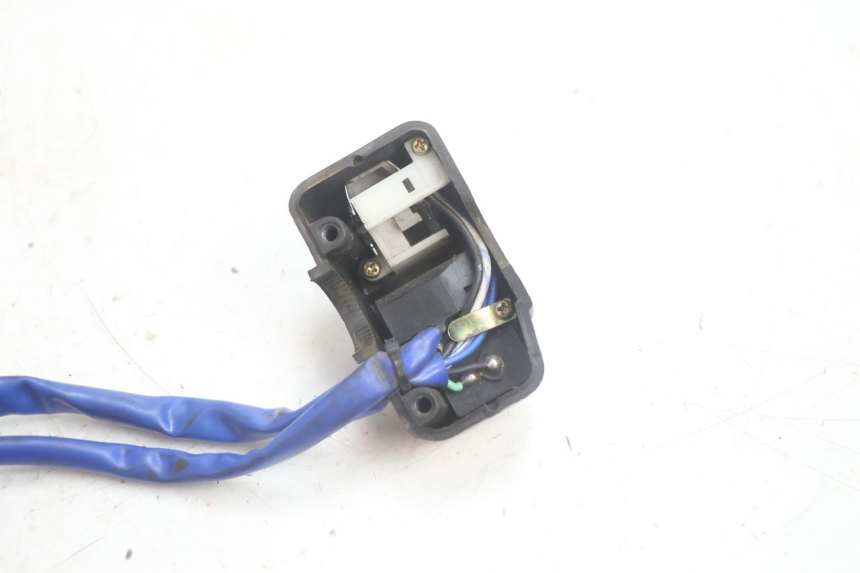 photo de INTERRUPTOR DE LUCES IZQUIERDO KYMCO AGILITY CITY 2T 50 (2008 - 2016) - Vista general del producto