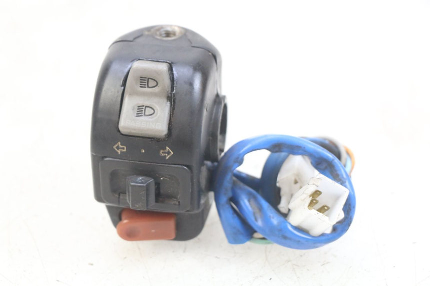 photo de INTERRUPTOR DE LUCES IZQUIERDO KYMCO AGILITY RS 4T 50 (2009 - 2013) - Vista principal