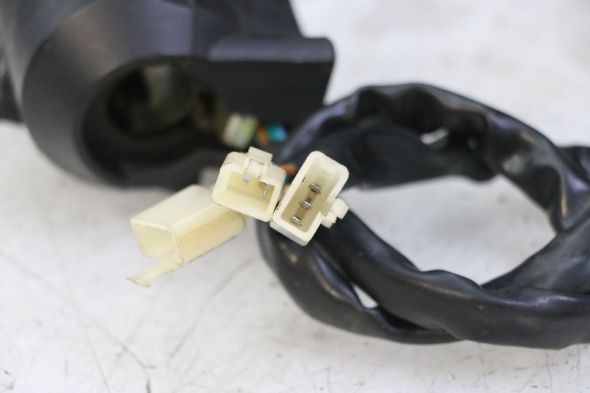 photo de CONMUTADOR IZQUIERDA ANGELL ENFANT 1 - Otra perspectiva