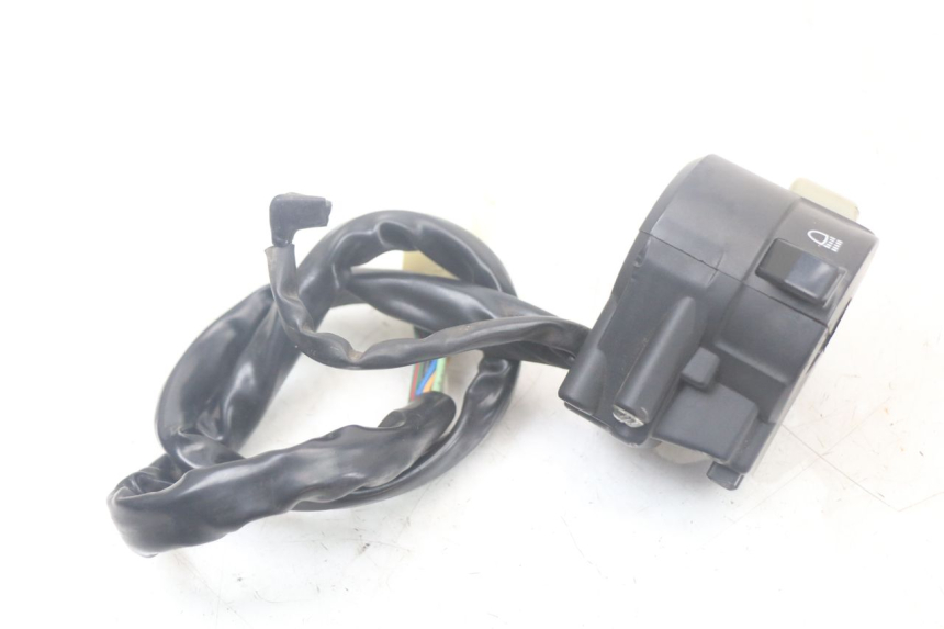 photo de INTERRUPTOR DE LUCES IZQUIERDO JONWAY AZTRAL 125 (2008 - 2017) - Vista general del producto