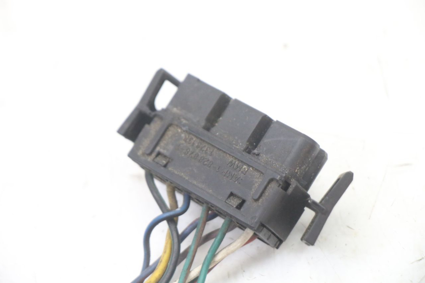 photo de INTERRUPTOR DE LUCES IZQUIERDO BMW C1 125 (2000 - 2003) - Recambio usado revisado