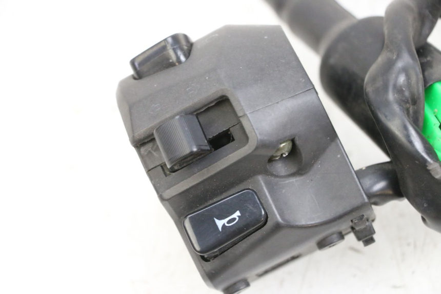 photo de CONMUTADOR IZQUIERDA MAG POWER BOMBERS 4T 50 (2016 - 2026) - Recambio usado revisado