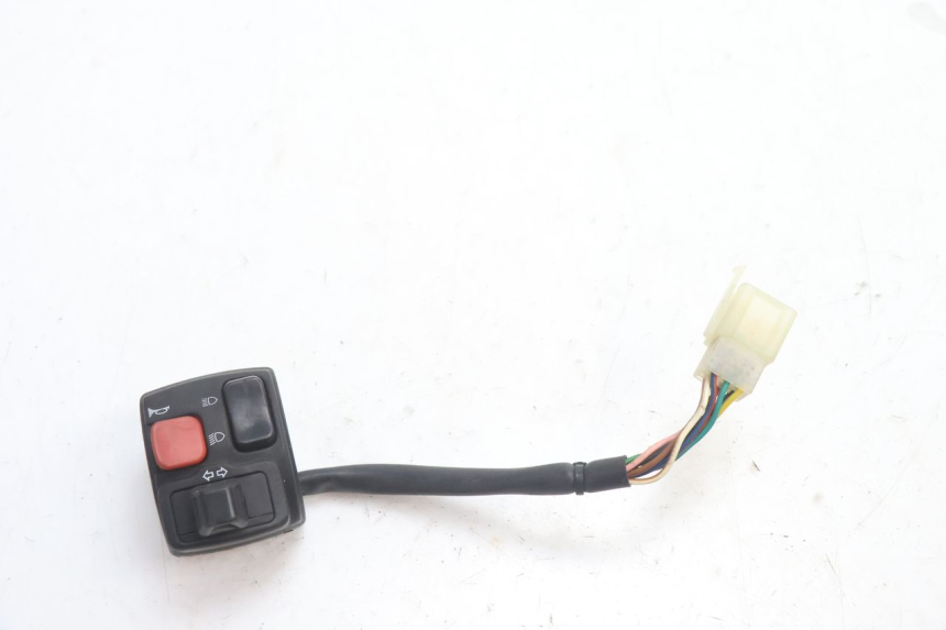 photo de INTERRUPTOR DE LUCES IZQUIERDO MBK BOOSTER SPIRIT 50 (2004 - 2017) - Vista principal