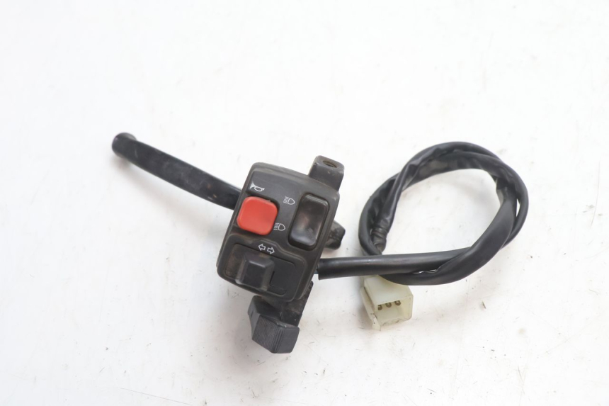 photo de INTERRUPTOR DE LUCES IZQUIERDO MBK BOOSTER SPIRIT 50 (1999 - 2003) - Vista principal