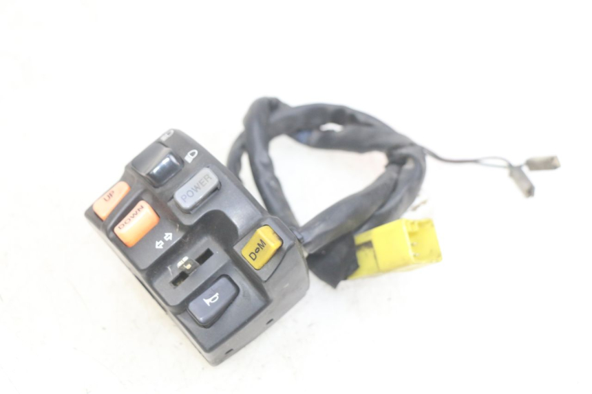 photo de INTERRUPTOR DE LUCES IZQUIERDO SUZUKI BURGMAN 650 (2002 - 2004) - Vista principal