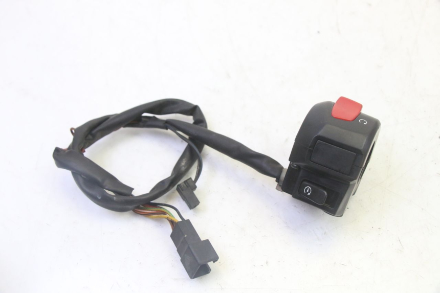 photo de INTERRUPTOR DE LUCES IZQUIERDO SUZUKI BURGMAN 125 (2007 - 2014) - Vista principal