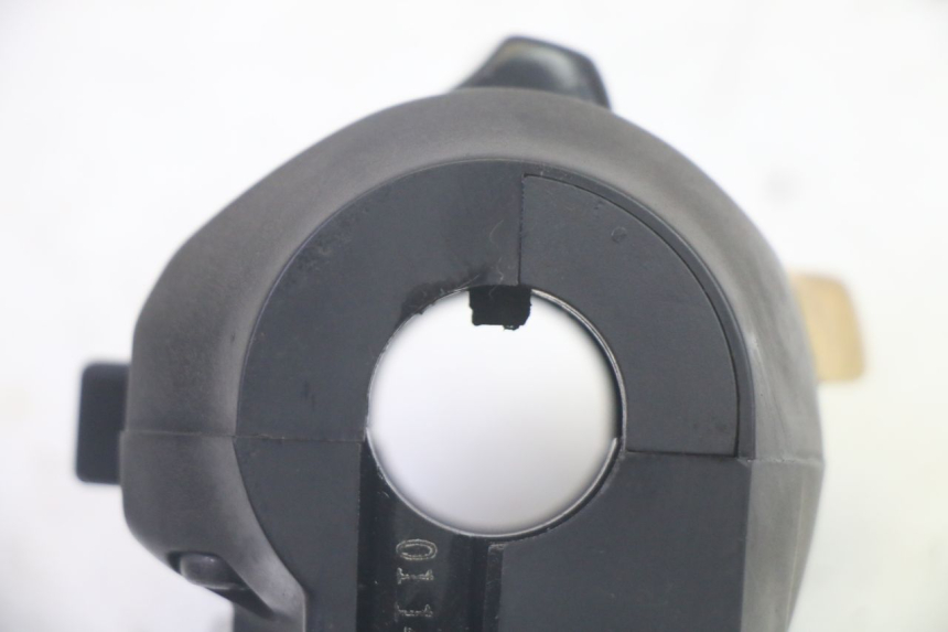 photo de INTERRUPTOR DE LUCES IZQUIERDO SUZUKI BURGMAN 125 (2007 - 2014) - Vista general del producto