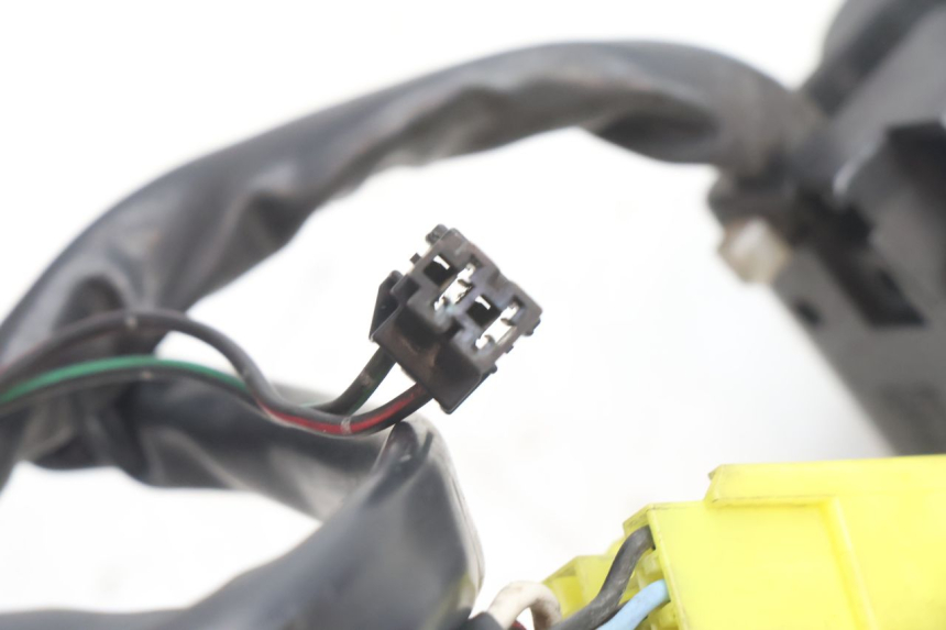 photo de INTERRUPTOR DE LUCES IZQUIERDO SUZUKI BURGMAN 125 (2007 - 2014) - Vista general del producto