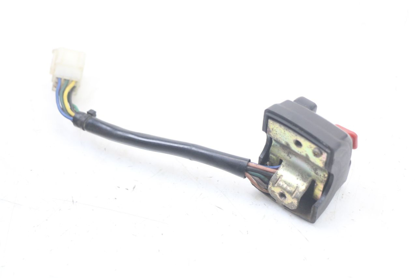 photo de CONMUTADOR IZQUIERDA YAMAHA BW'S 50 (2004 - 2017) - Primer plano técnico