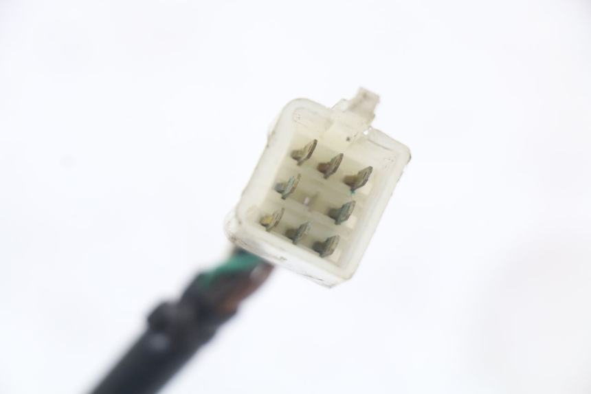 photo de CONMUTADOR IZQUIERDA YAMAHA BW'S 50 (2004 - 2017) - Detalles de los puntos de fijación