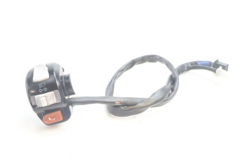 photo de INTERRUPTOR DE LUCES IZQUIERDO YAMAHA BW'S BWS 125 (2010 - 2013) - Vista principal
