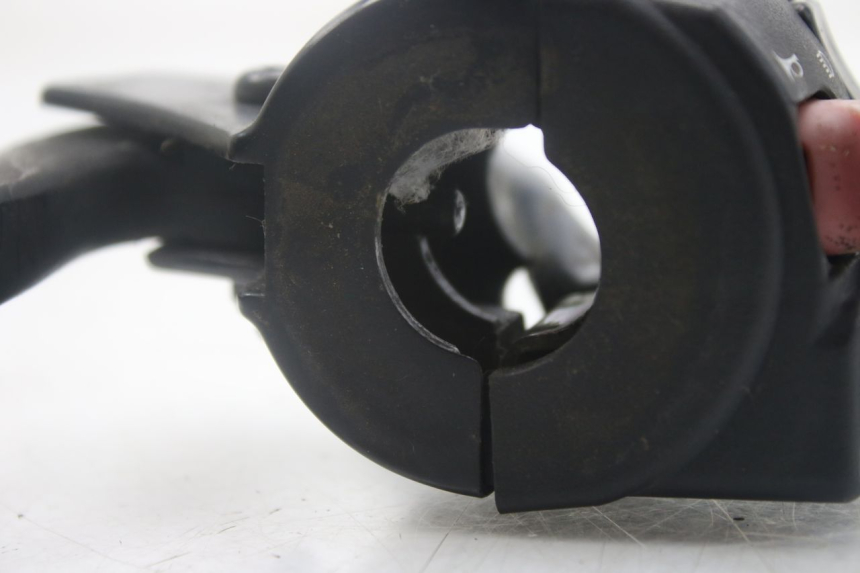 photo de INTERRUPTOR DE LUCES IZQUIERDO YAMAHA BW'S EASY 50 (2013 - 2016) - Detalle de la pieza