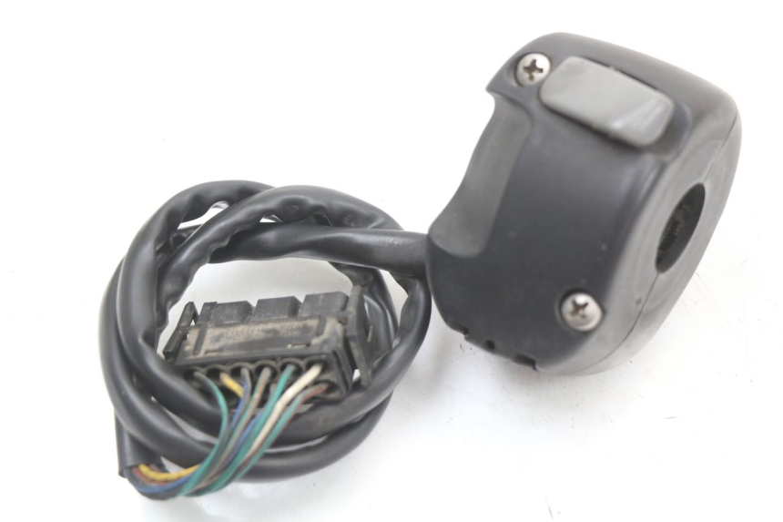 photo de INTERRUPTOR DE LUCES IZQUIERDO BMW C1 125 (2000 - 2003) - Otra perspectiva