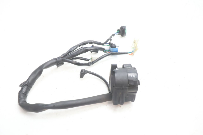 photo de CONMUTADOR IZQUIERDA HONDA CB F HORNET 600 (2005 - 2006) - Otra perspectiva