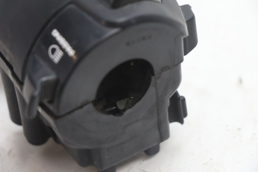 photo de CONMUTADOR IZQUIERDA HONDA CB F HORNET 600 (2005 - 2006) - Vista general del producto
