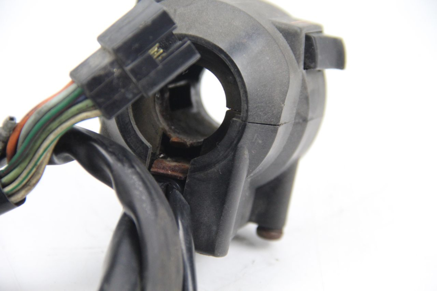 photo de CONMUTADOR IZQUIERDA HONDA CBR F SC21 1000 (1986 - 1992) - Otra perspectiva