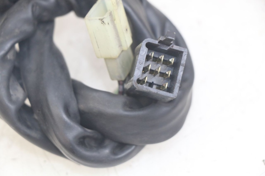 photo de INTERRUPTOR DE LUCES IZQUIERDO HONDA CBR F SC25 1000 (1989 - 1992) - Otra perspectiva