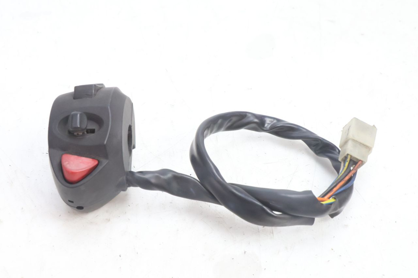 photo de INTERRUPTOR DE LUCES IZQUIERDO PEUGEOT CITYSTAR 125 (2011 - 2017) - Recambio usado revisado