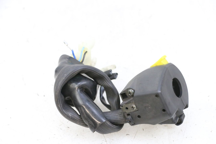 photo de CONMUTADOR IZQUIERDA KSR CODE 125 (2018 - 2020) - Primer plano técnico