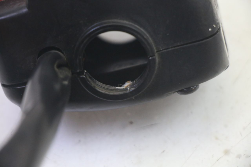 photo de INTERRUPTOR DE LUCES IZQUIERDO SYM CROX 4T 50 (2016 - 2023) - Vista general del producto