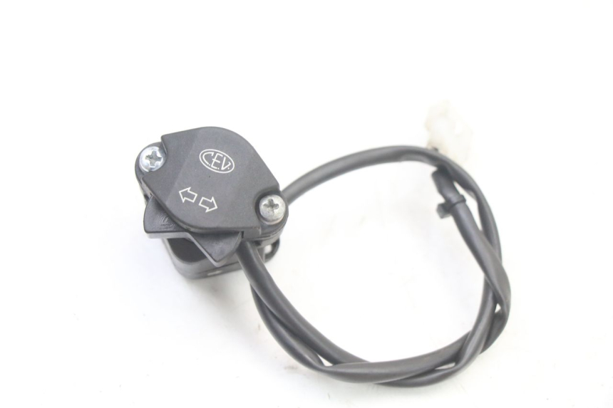 photo de CONMUTADOR IZQUIERDA DERBI SENDA SM DRD X-TREME 50 (2011 - 2017) - Zoom estado de uso