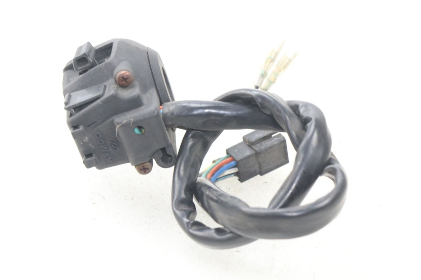 photo de INTERRUPTOR DE LUCES IZQUIERDO KYMCO DINK 4T 50 (2007 - 2018) - Zoom estado de uso