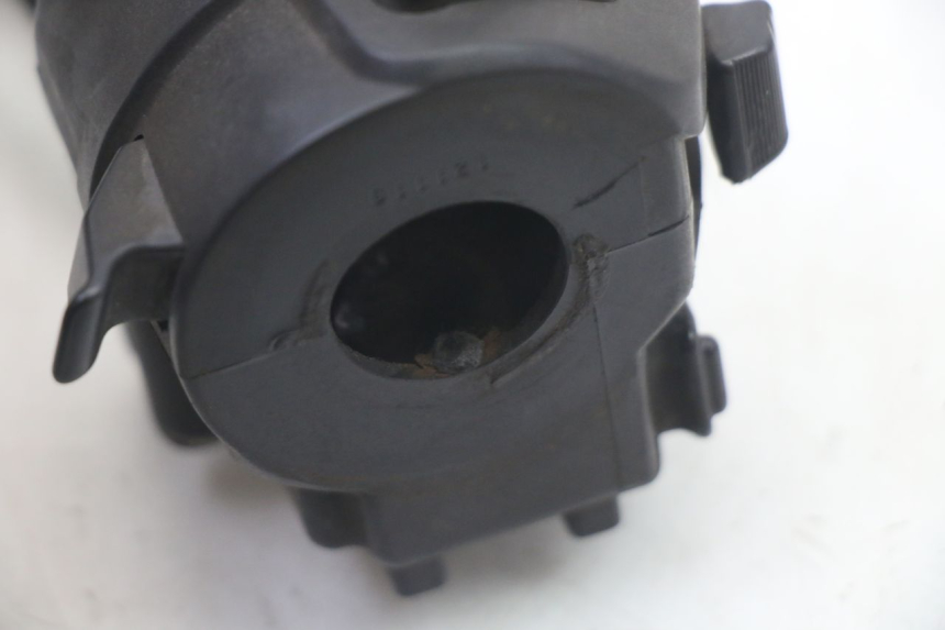 photo de INTERRUPTOR DE LUCES IZQUIERDO KYMCO DINK STREET 125 (2009 - 2014) - Vista general del producto