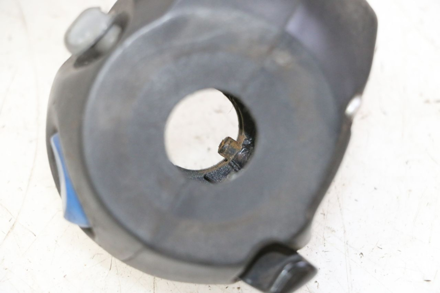 photo de INTERRUPTOR DE LUCES IZQUIERDO PEUGEOT ELYSTAR 50 (2002 - 2014) - Otra perspectiva