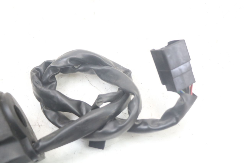 photo de CONMUTADOR IZQUIERDA KAWASAKI ER-6 ER6 N 650 (2012 - 2016) - Estado de la superficie y material