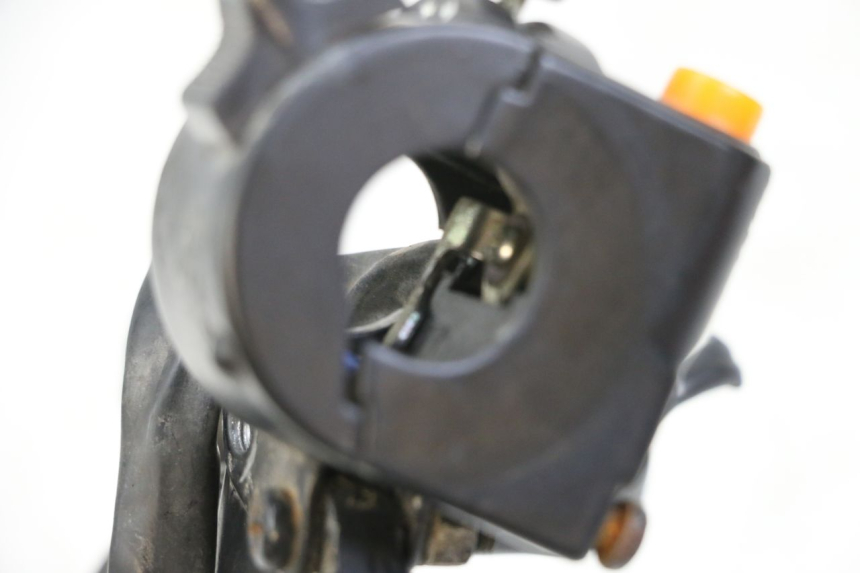 photo de CONMUTADOR IZQUIERDA EUROCKA RETRO 50 (2007 - 2014) - Zoom estado de uso