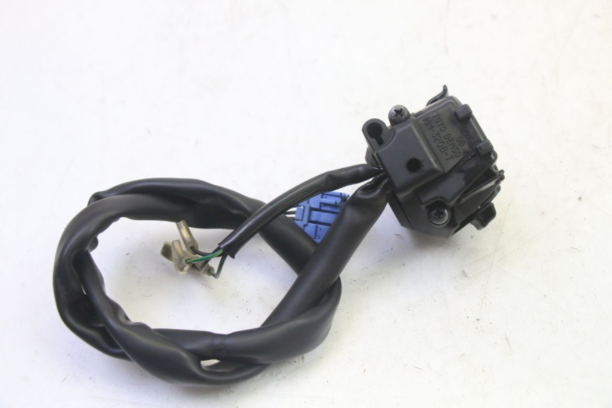 photo de INTERRUPTOR DE LUCES IZQUIERDO. HONDA FES S-WING SWING ABS 125 (2007 - 2015) - Vista general del producto